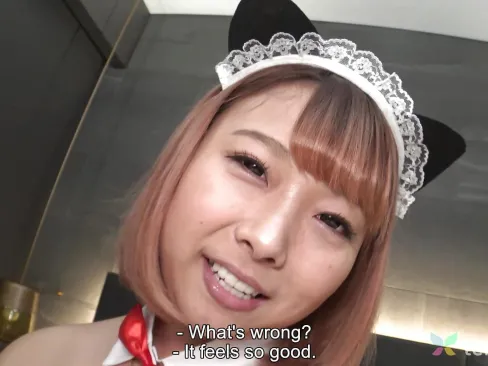 Japanese maid chubby Rio had sex in hotel room.